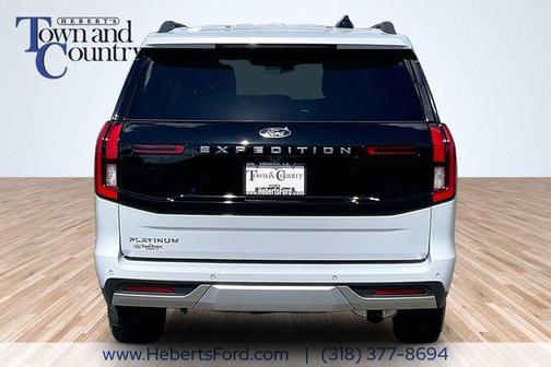 SPACE SILVER METALLIC 2026 Ford Expedition Platinum