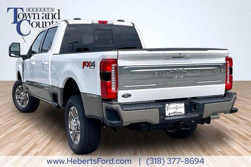 Star White Metallic Tri-Coat 2026 Ford F-250 King Ranch