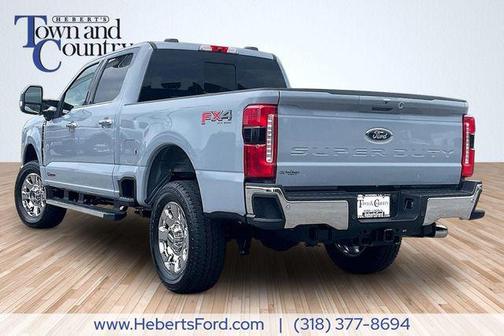 Glacier Gray Metallic Tri-Coat 2026 Ford F-250 Lariat