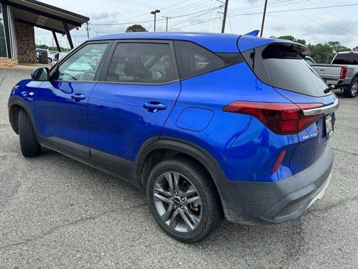 Neptune Blue 2021 Kia Seltos LX