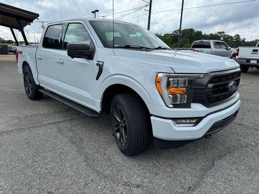 Space White Metallic 2022 Ford F-150 XLT