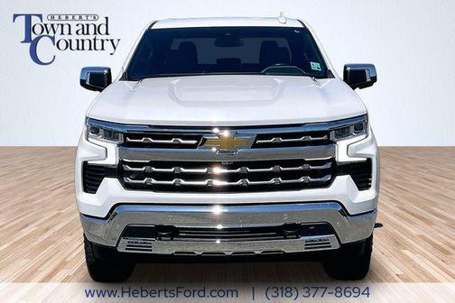 Iridescent Pearl Tricoat 2023 Chevrolet Silverado 1500 LTZ