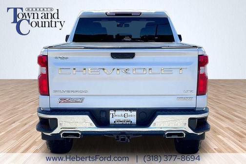 Iridescent Pearl Tricoat 2023 Chevrolet Silverado 1500 LTZ