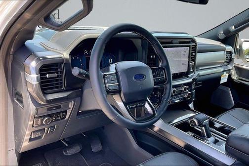 Star White Metallic Tri-Coat 2026 Ford F-150 Platinum