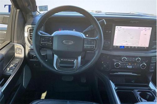 2025 Ford F-250 Platinum