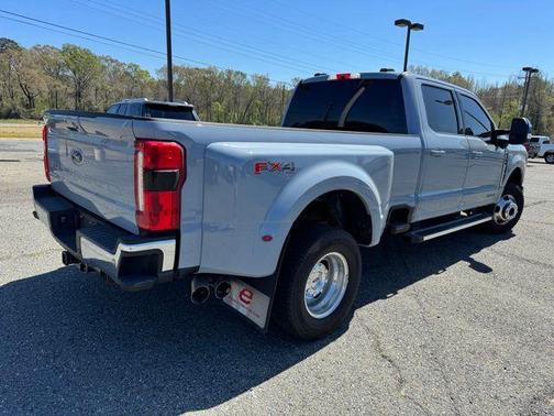 2026 Ford F-350 Lariat