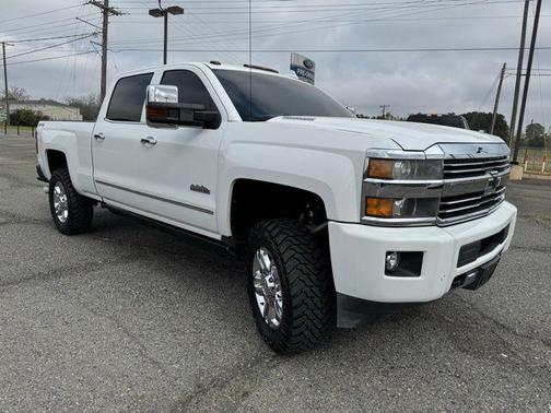 2015 Chevrolet Silverado 2500 High Country