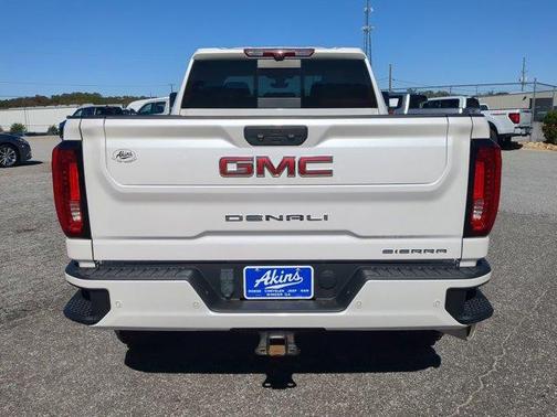 2023 GMC Sierra 2500 Denali