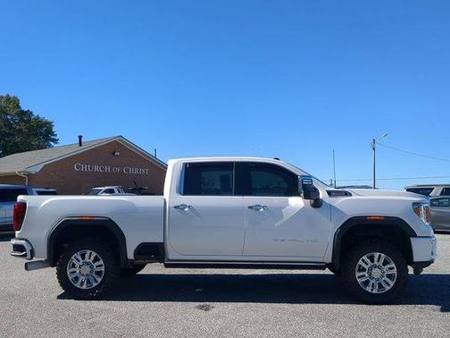2023 GMC Sierra 2500 Denali