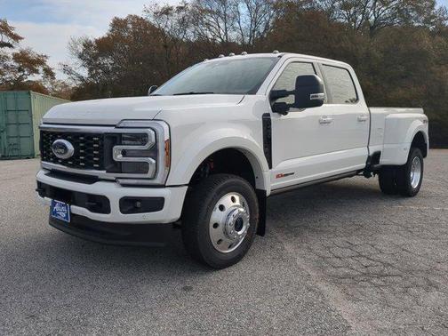 2026 Ford F-450 Platinum
