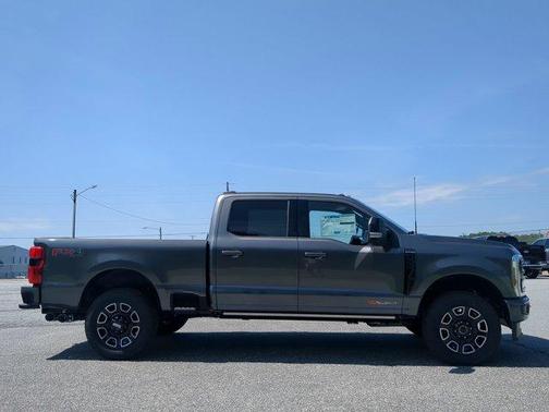 2026 Ford F-350 Platinum