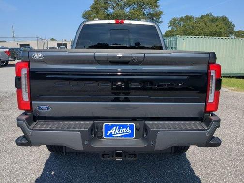 2026 Ford F-350 Platinum