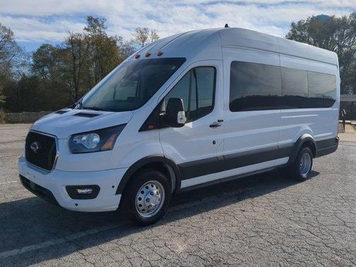 2024 Ford Transit-350 XLT