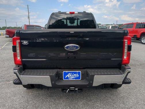 2025 Ford F-450 Lariat