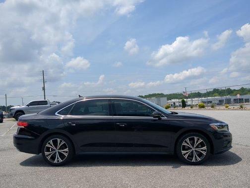 2021 Volkswagen Passat 2.0T SE