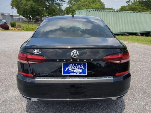2021 Volkswagen Passat 2.0T SE