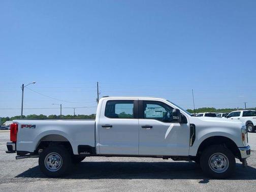 2025 Ford F-350 XL