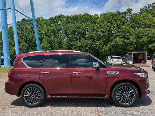 Coulis Red 2022 INFINITI QX80 SENSORY
