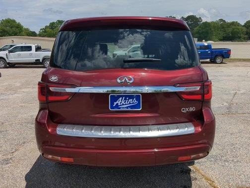 Coulis Red 2022 INFINITI QX80 SENSORY
