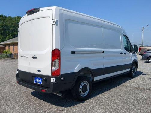 2025 Ford Transit-250 148 WB Medium Roof Cargo