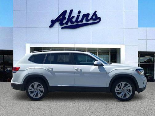 2023 Volkswagen Atlas 3.6L SE w/Technology