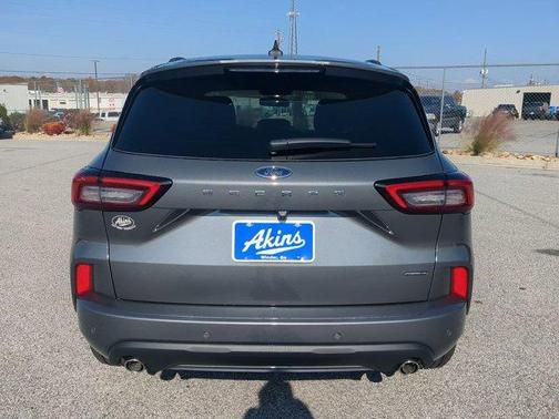 2026 Ford Escape ST-Line Elite