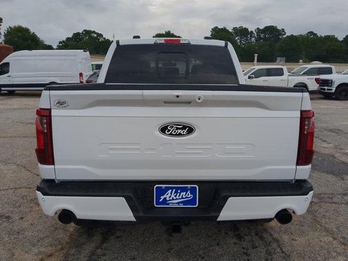 Oxford White 2026 Ford F-150 XLT