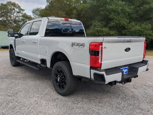 2026 Ford F-250 Lariat