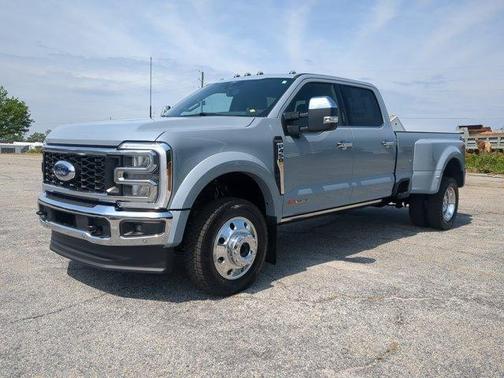Glacier Gray Metallic 2026 Ford F-450 King Ranch
