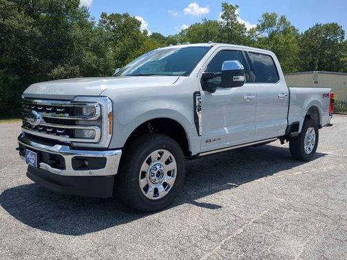 2025 Ford F-350 Lariat Super Duty