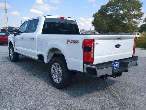 2026 Ford F-350 Lariat Super Duty