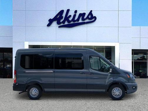 2025 Ford Transit-350 XLT