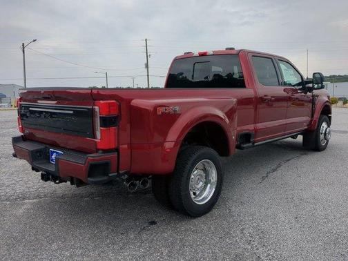 2025 Ford F-450 Platinum