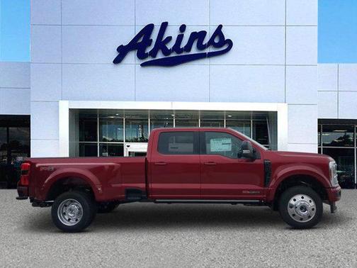 2025 Ford F-450 Platinum