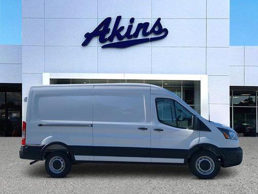 2026 Ford Transit-250 148 WB Medium Roof Cargo