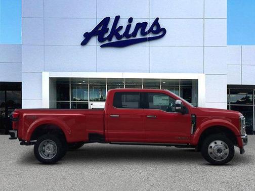 2025 Ford F-450 Lariat