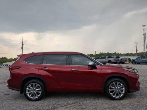 2022 Toyota Highlander Limited