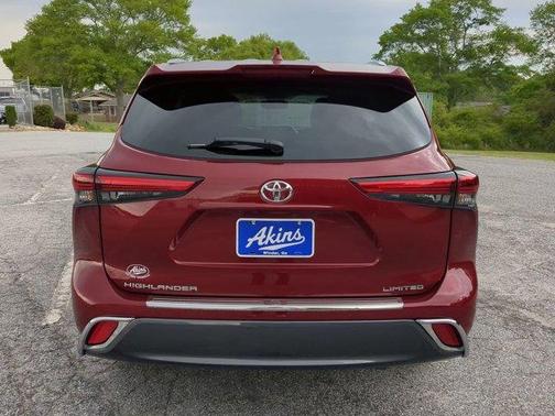 2022 Toyota Highlander Limited