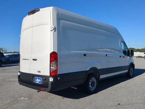 2026 Ford Transit-250 XL