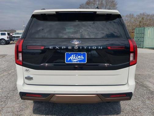 2026 Ford Expedition King Ranch