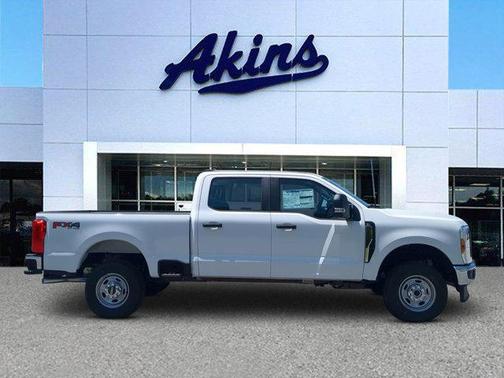 2025 Ford F-250 XL