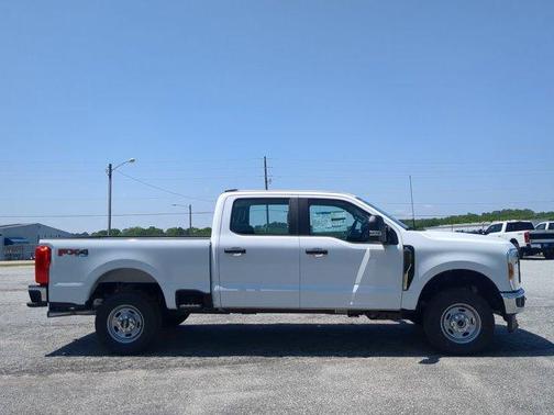2025 Ford F-250 XL