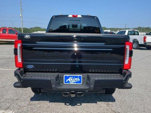 2026 Ford F-250 Platinum