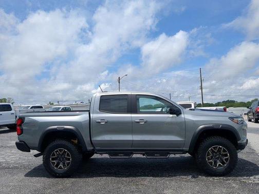 2025 Chevrolet Colorado ZR2