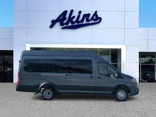 2025 Ford Transit-350 XLT