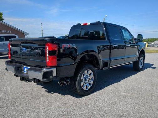 2025 Ford F-250 Lariat