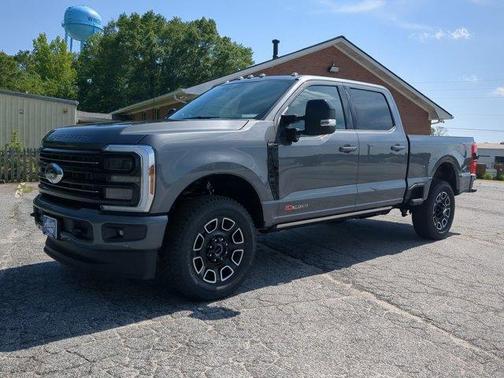 2025 Ford F-250 Platinum