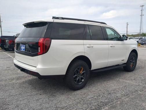 Star White 2026 Ford Expedition Tremor