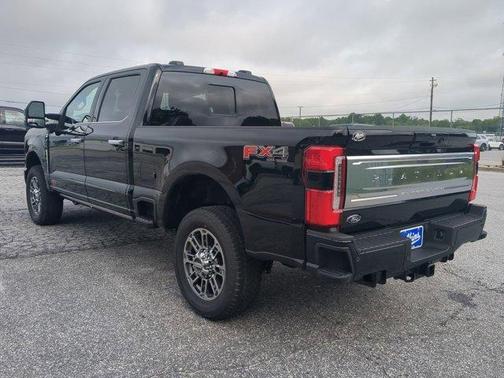 2025 Ford F-250 Platinum