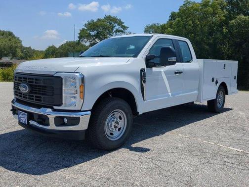 2025 Ford F-250 XL
